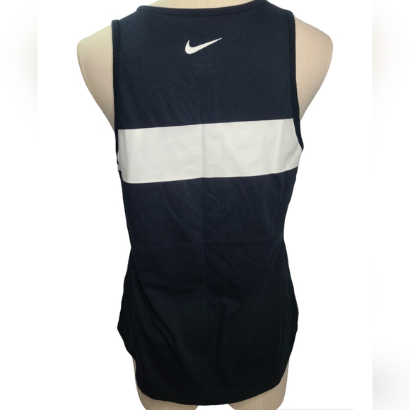 Nike tank top- Size medium women's - Picture 2 of 4